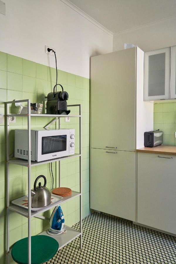 Elegant Riverview Apartment In Historical リスボン エクステリア 写真