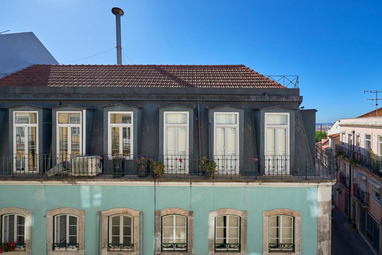 Elegant Riverview Apartment In Historical リスボン エクステリア 写真